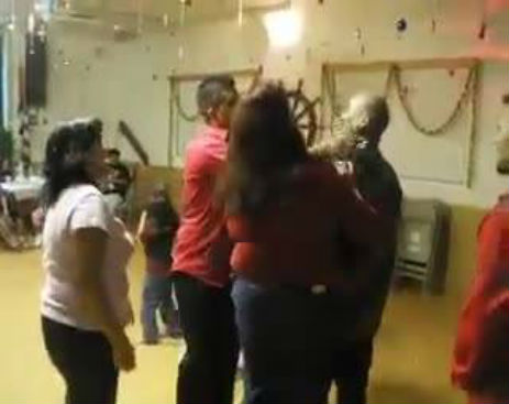 10604123_570959276365001_570959153031680_48841_1909_b