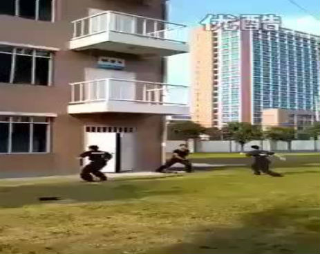 10604942_10153355676879815_10153355676554815_8710_498_b