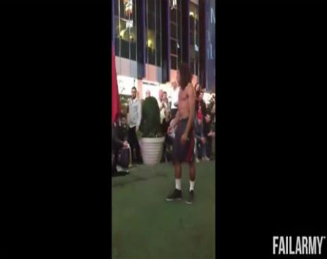 10677934_10153350024414815_10153350023644815_52462_2417_b