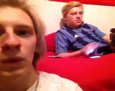 1976302_567268936734035_567268813400714_49117_2451_b