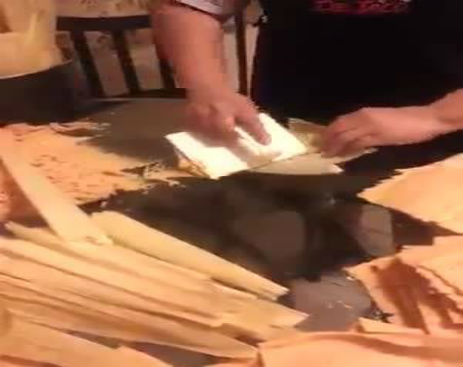 10676058_587509834709945_587509754709953_17274_2386_b