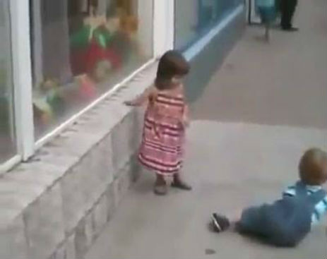 10604886_594945963966332_594945880633007_60971_703_b