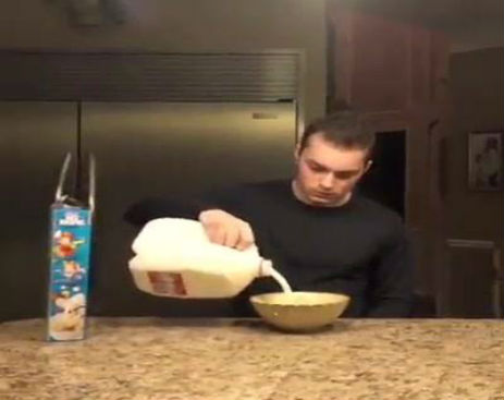 10675985_597571427037119_597571323703796_8627_1392_b