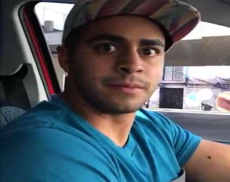 10821239_591975040930091_591974924263436_28983_1977_b