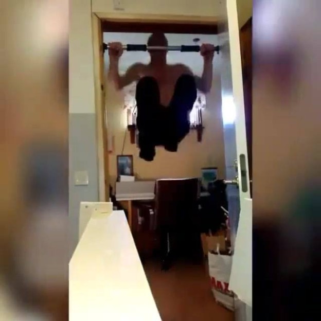 11189036_678050518989209_1079827181_n